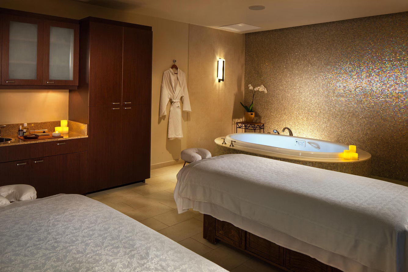 Marriott Westin Ka’anapali Ocean Resort Villas Maui 2 BR 5 Nights ANY YEAR Hotel