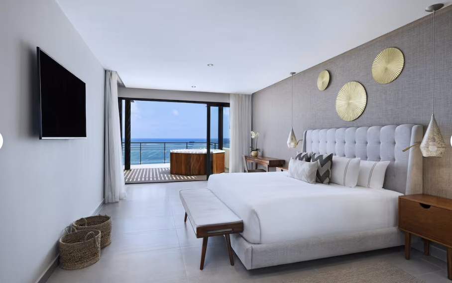 The Fives Oceanfront Vacation Resort In Riviera Maya / Low Member Rates For You!