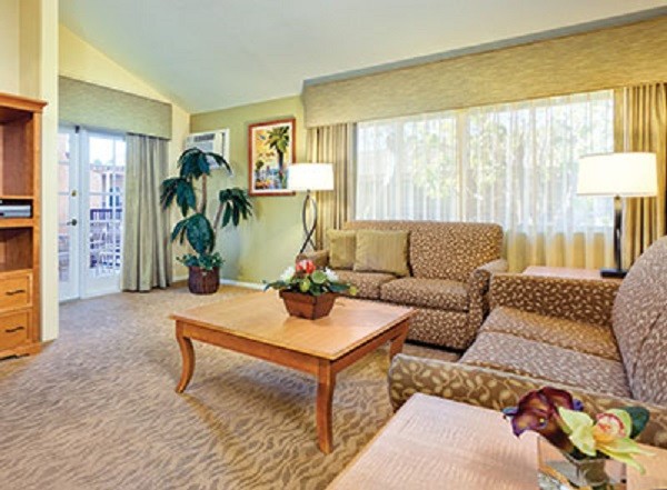 Worldmark Anaheim – Dolphins Cove, CA – 3 bedrooms: 8/1/26-8/8/26 DISNEYLAND!