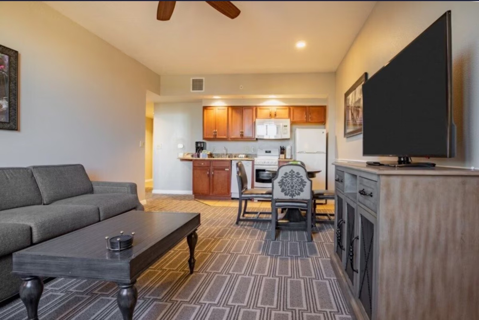 NATIONAL RODEO FINALS—LAS VEGAS. all 12 nights $3,995.00. 3 bedroom