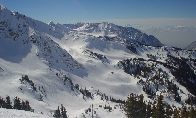 Utah Snowbird Ski Vacation Timeshare Rental March 14 – March 21, 2026