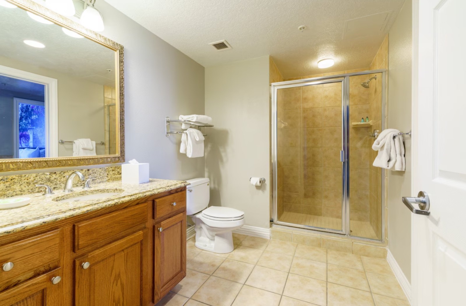 NATIONAL RODEO FINALS—LAS VEGAS. all 12 nights $3,995.00. 3 bedroom