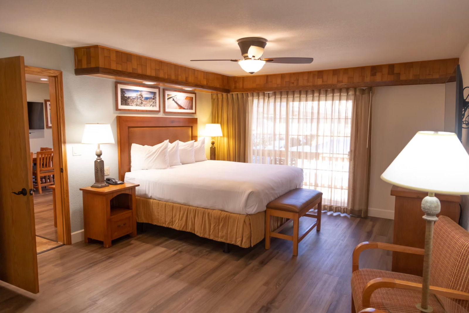 Tahoe Beach & Ski Club~South Lake Tahoe, CA~1BR/Sleeps 4 ~ 7Nts OCT/NOV/DEC 2026
