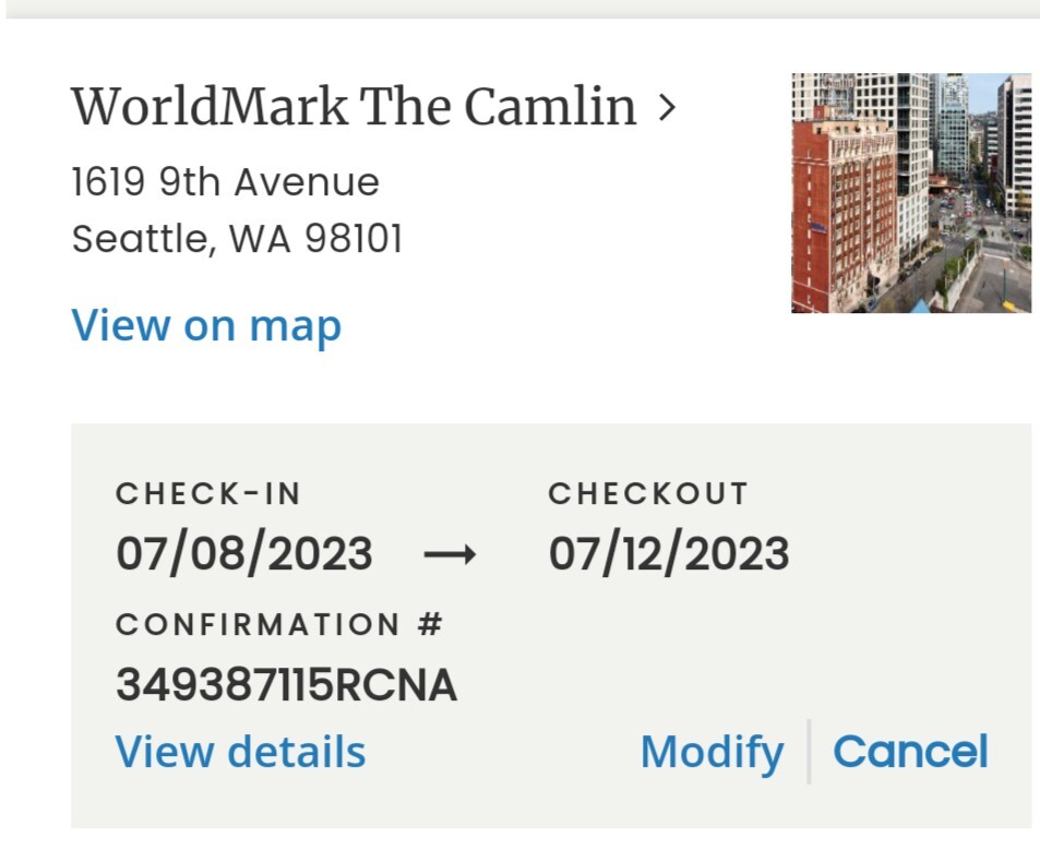 Condo rental mlb all star weekend with kitchen and full bathroom.
