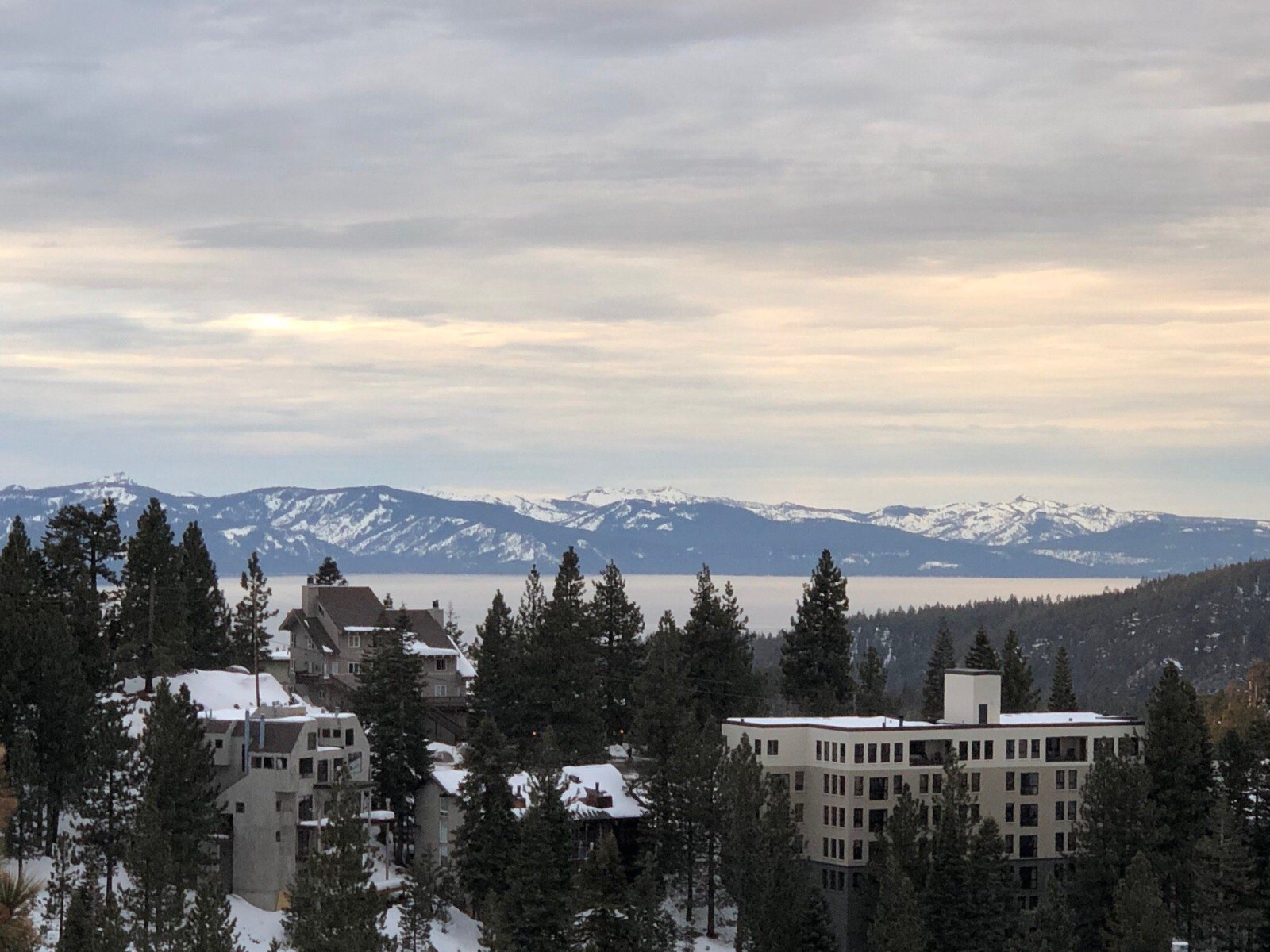 Vacation Condo South Lake Tahoe – The Ridge Resort 3/22-3/29/25 2 bd Ski in/out