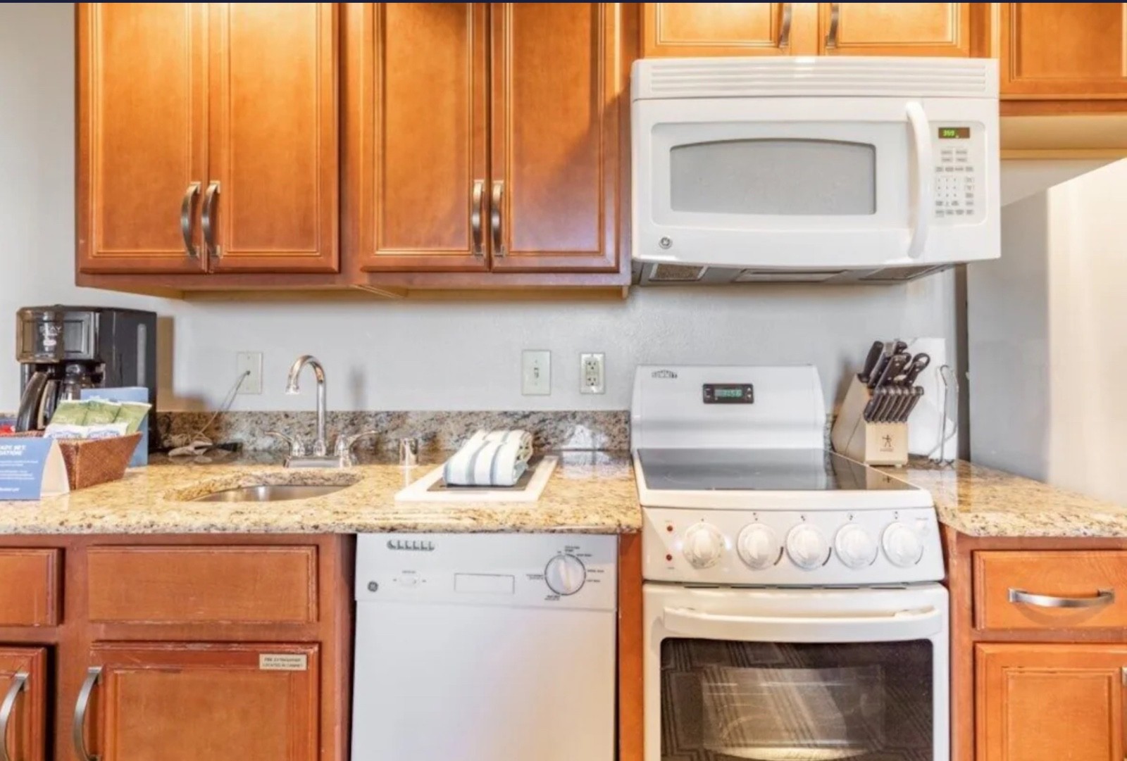 NATIONAL RODEO FINALS—LAS VEGAS. all 12 nights $3,995.00. 3 bedroom
