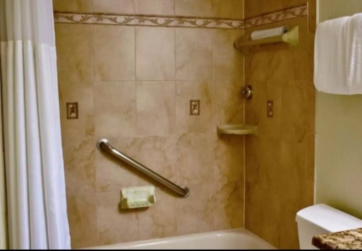 July 18-25~Weekly Price~CLUB SEVILLA Resort~1 BR VILLA~Orlando FL~NO RESORT FEES