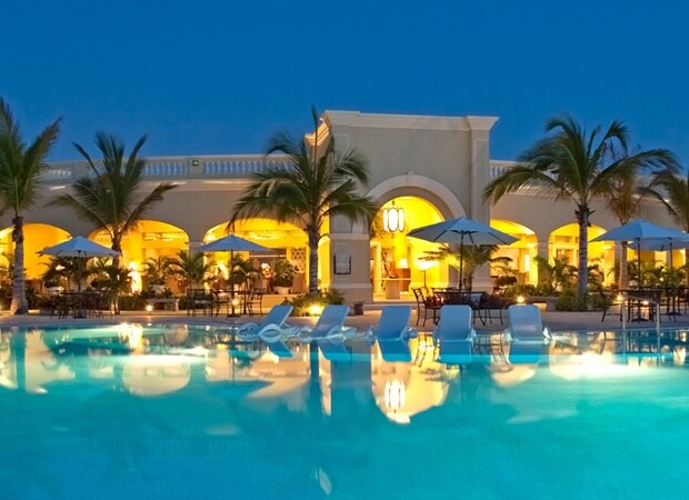 *Pueblo Bonito Emerald Bay* Deluxe Resort & Spa, 14 Night Stay