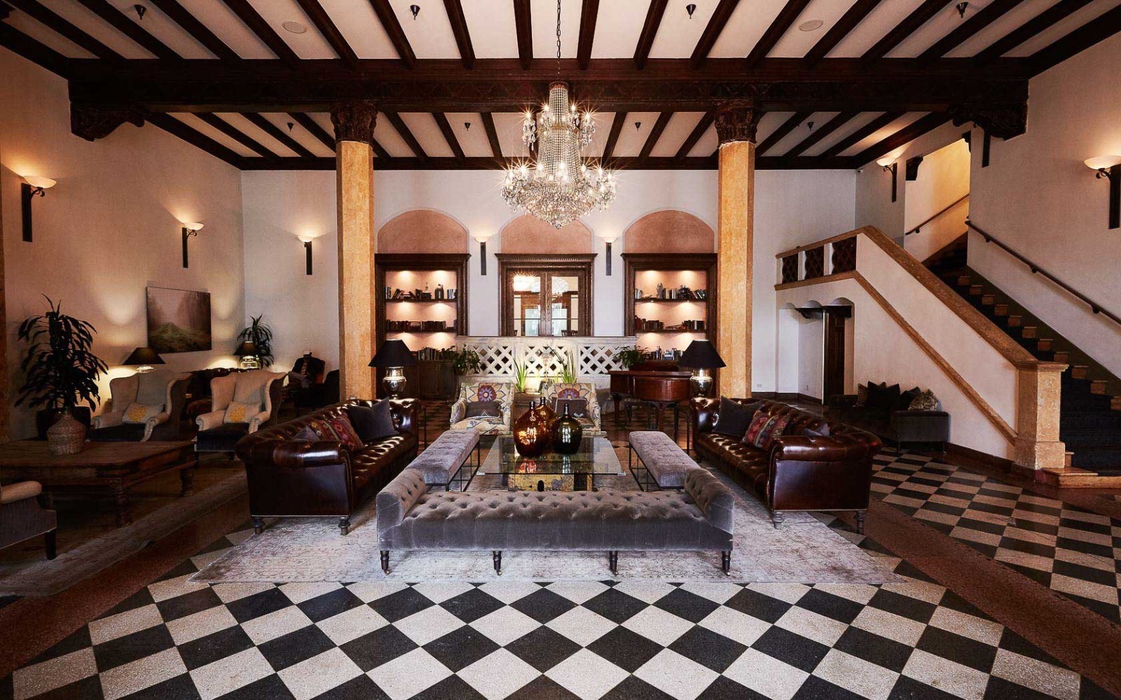 Hotel Normandie ~ Los Angeles, CA ~ Standard Guest Room – Price Per Night