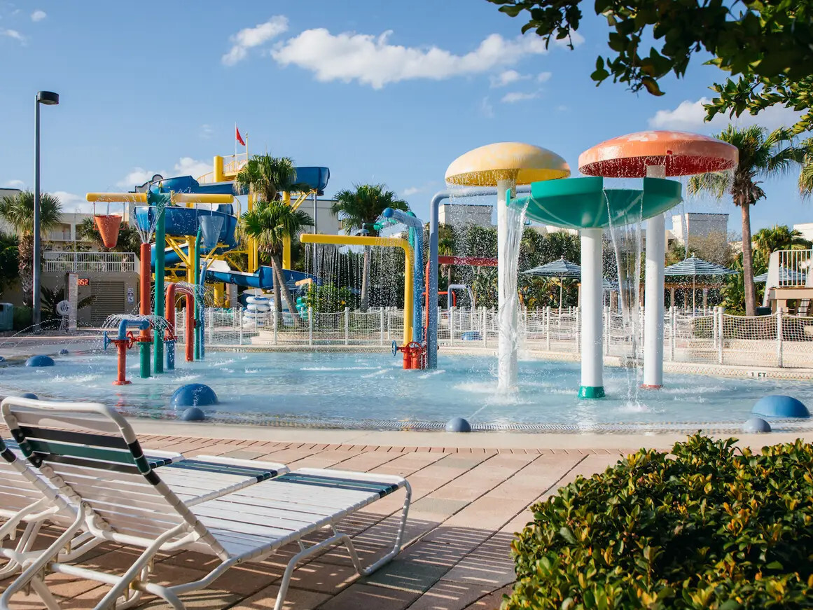 Holiday Inn Cape Canaveral Beach Resort -1Br