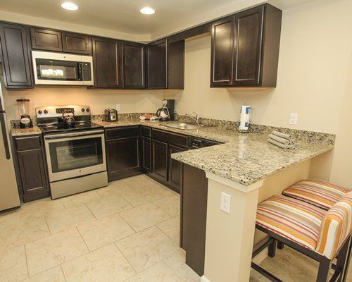 $649/wk Feb-Mar Orlando / Vacation Village at Parkway. SERIOUS INQUIRIES ONLY.