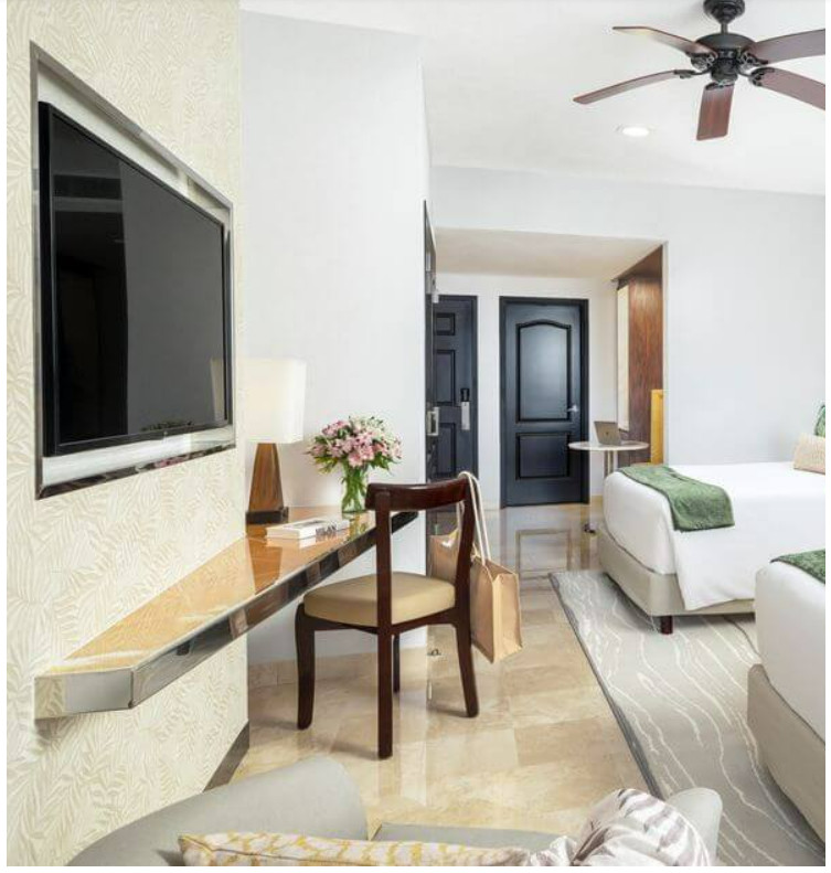 Villa del Palmar CANCUN! $1599.00 5 Nights, Sleeps 4, 1-bed suite
