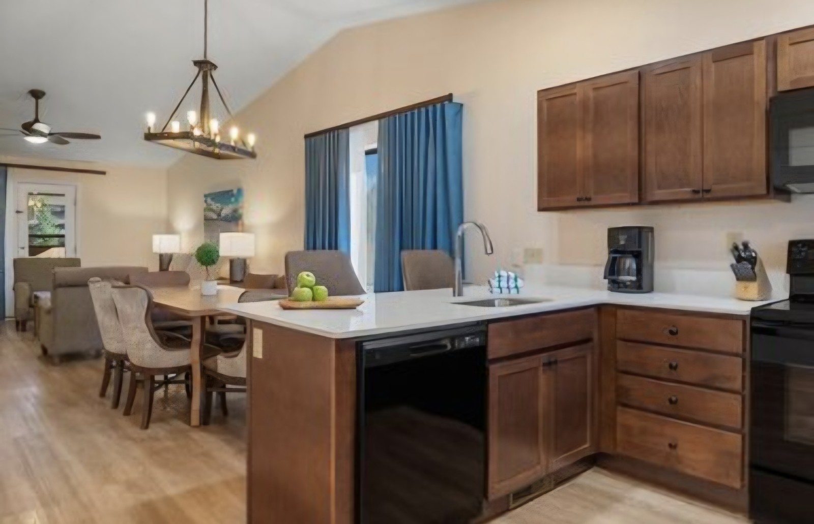 11/28-12/5~ WYN Pagosa Resort~HUGE UNIT SLP8~PRICE FOR WEEK!