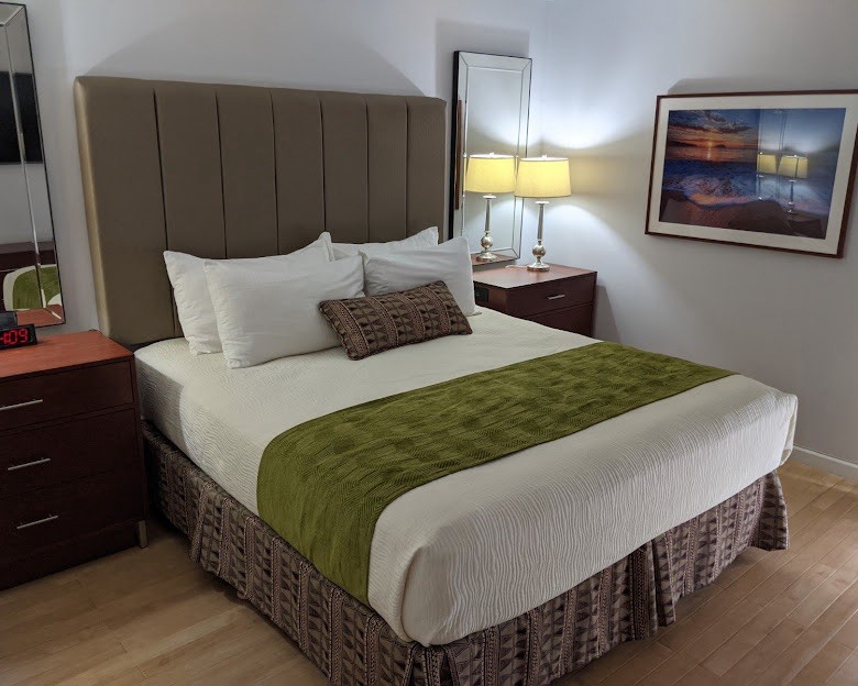 Christmas in Honolulu, Hawaii – 1 week in luxury resort, 1 bedroom