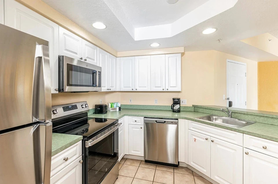 AUGUST 22-29~Vacation Village at Parkway Resort ~ORLANDO~2/2 HUGE SLPS 8