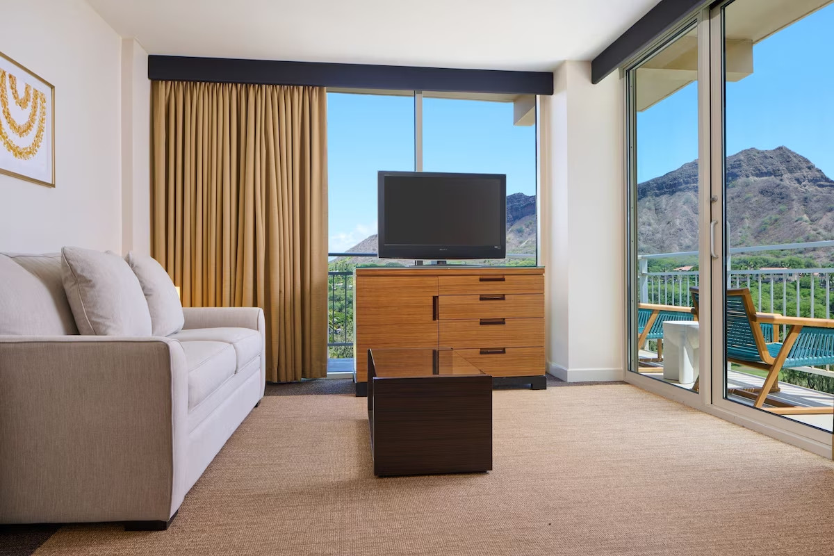 Kaimana Beach Hotel, Waikiki, Hawaiʻi | 7-Night Oceanfront Stay | Flexible Dates