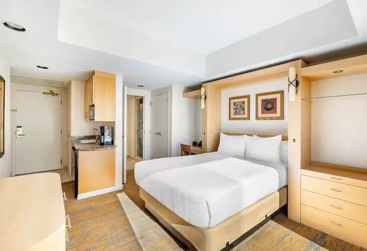 2026 WEEKS~ Hilton POLO TOWERS ~ON Vegas STRIP~SLPS 4~PRICE IS PER WEEK