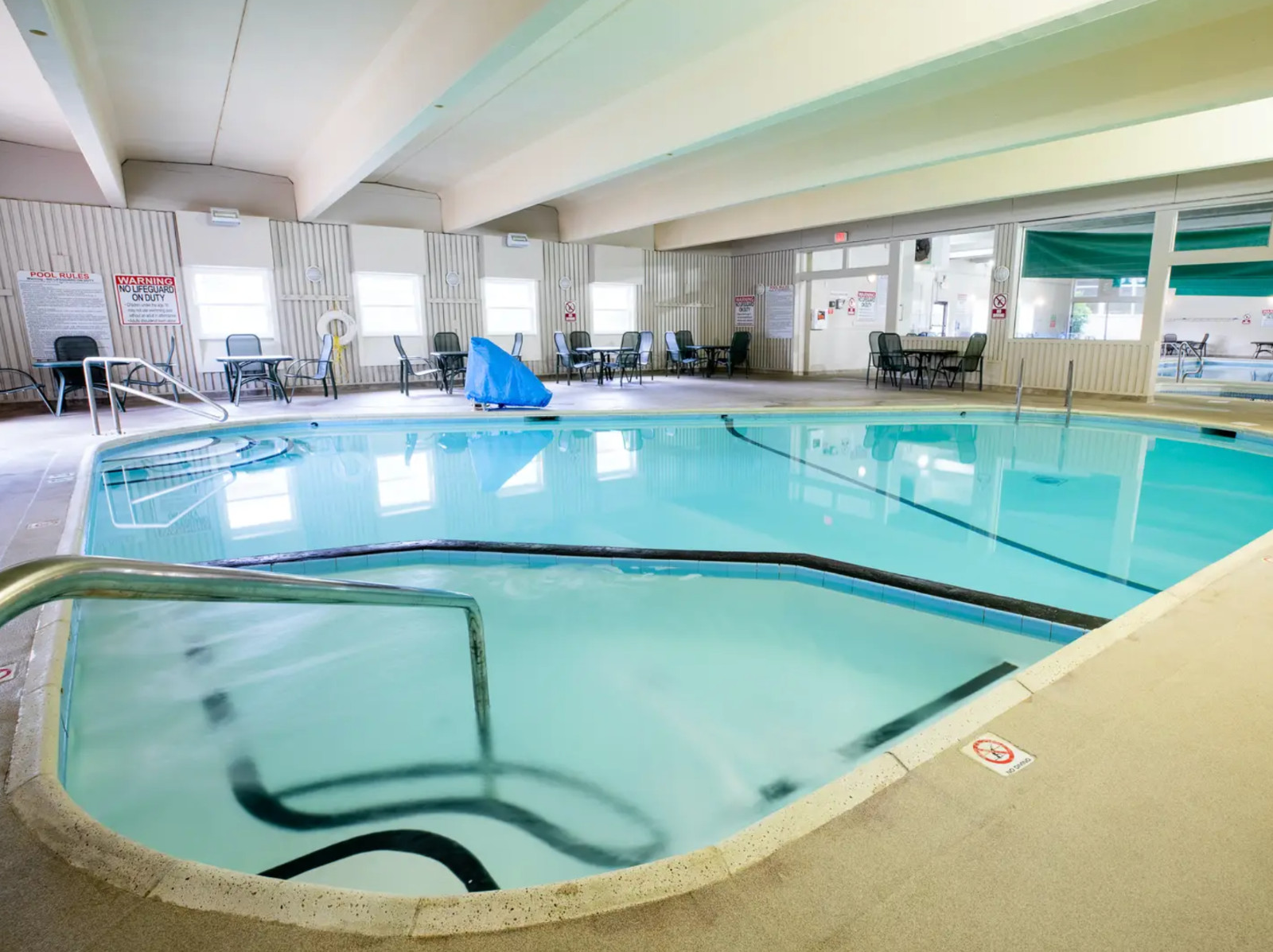 Oak n’ Spruce Resort ~ MA ~ 2BR Sleeps 6 ~ 7Nts JAN/FEB/MAR 2025/2026
