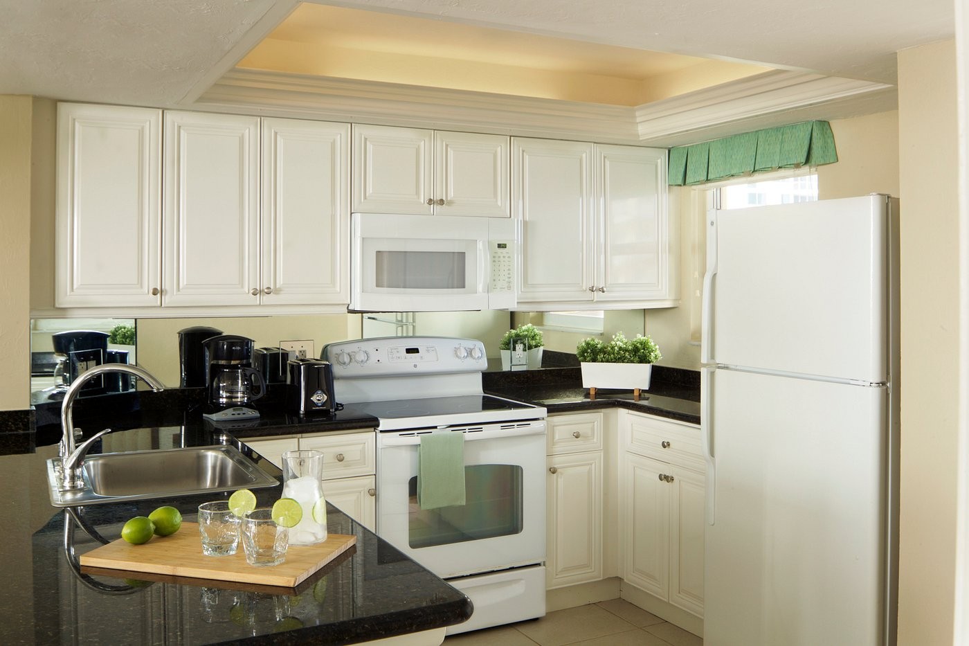 The Charter Club of Marco Island – Thanks Giving Stay – 11/23 to 11/29