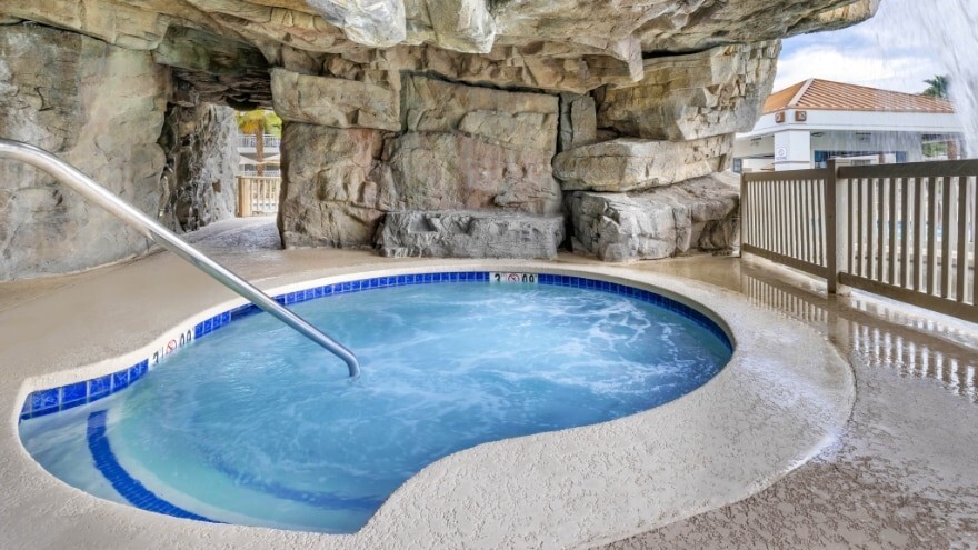 Palm Canyon Resort – 1 BDRM Starting at $1190.00