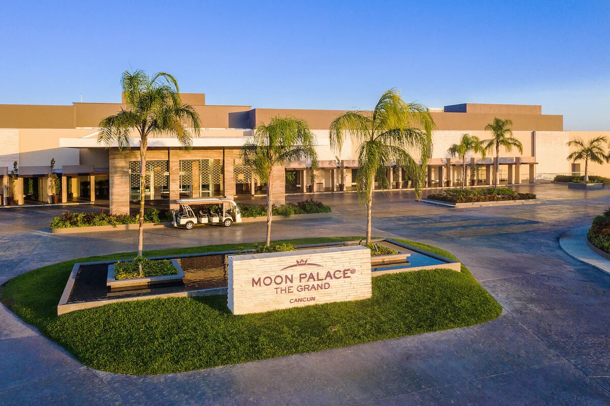 Moon Palace The Grand Vacation Package Inquiry (Diamond Affiliates)