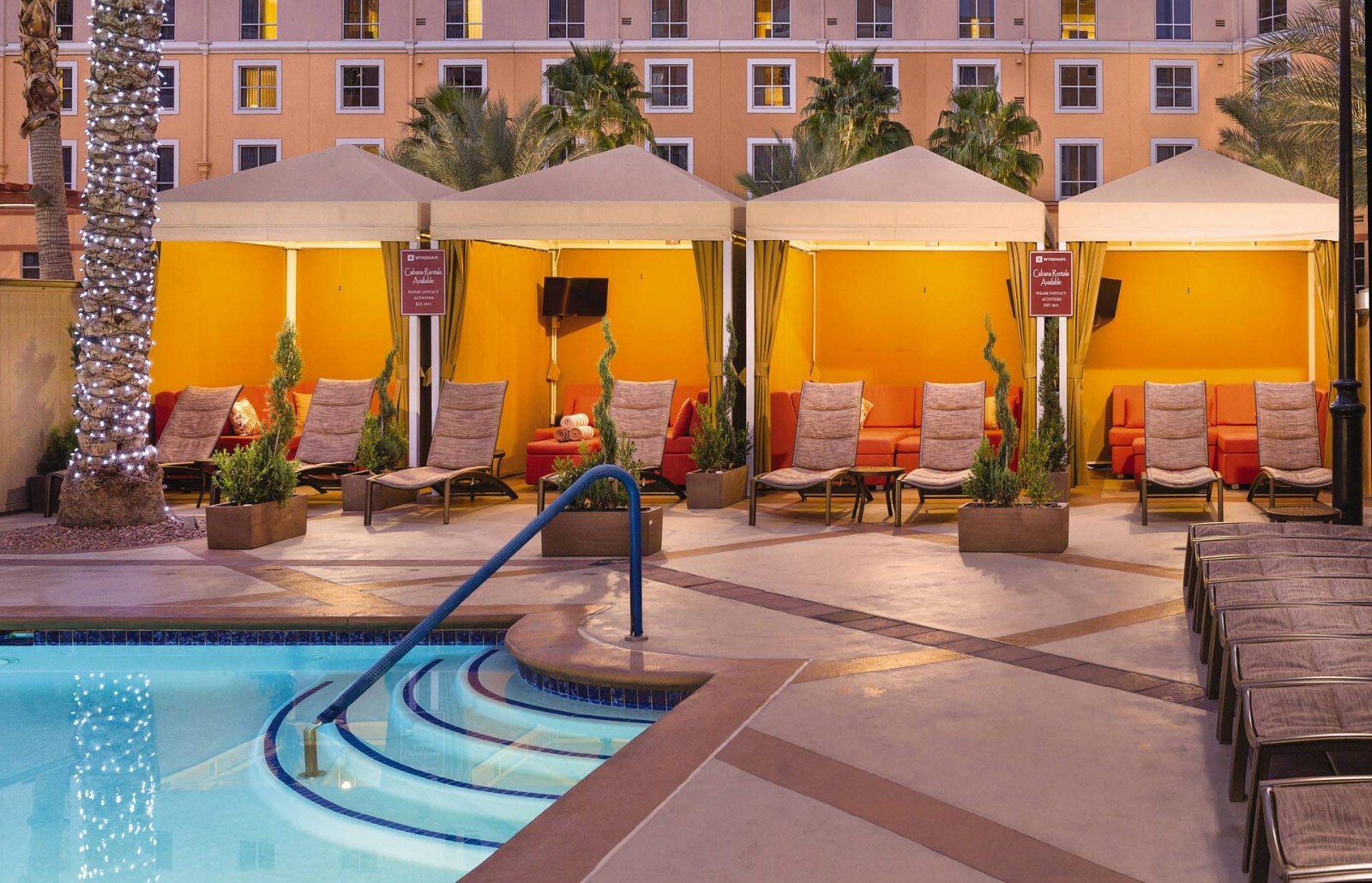 Las Vegas Wyndham Grand Desert 2BR Deluxe Suite Oct 2-5* 2026 Chiefs @ Raiders