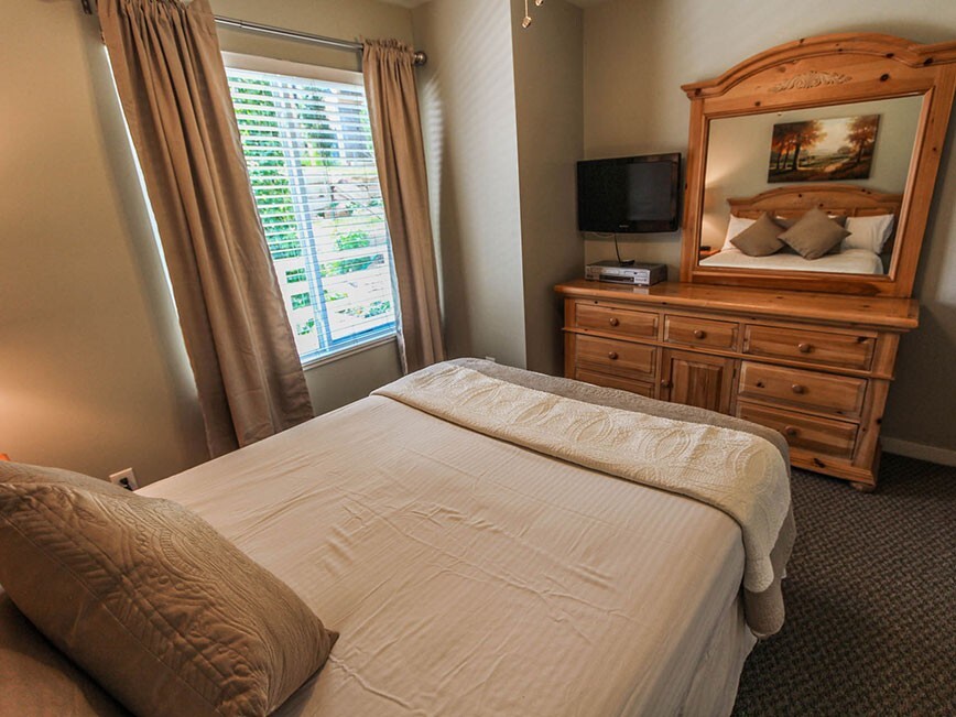 Skiers Lodge Timeshare PRIME WEEK 5 PARK CITY 2BR 2BA SLEEPS 6 Walk to Lifts