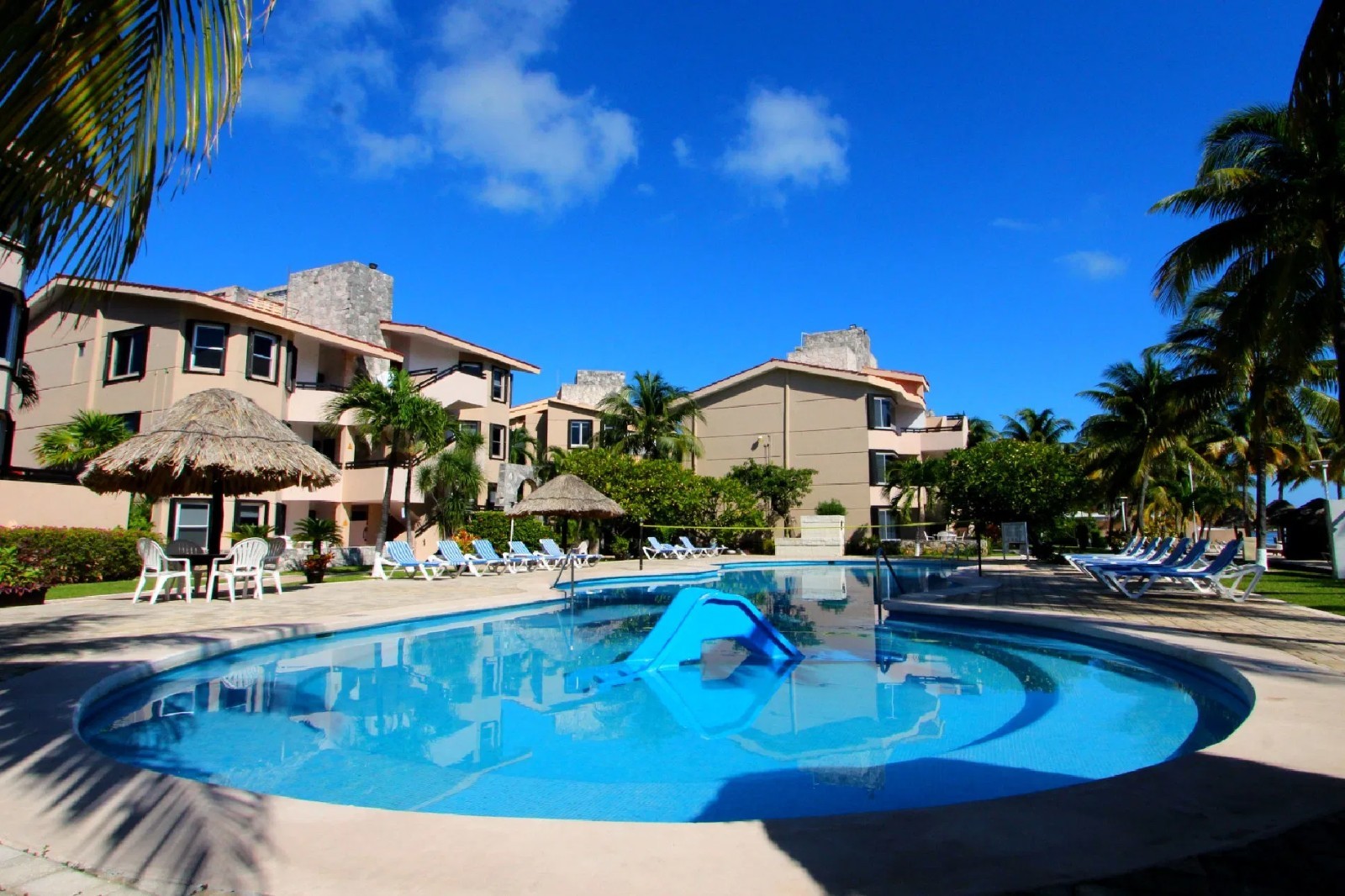 W.I.V.C Coral Mar Resort ~Cancun, MEX~ 2BR/Sleeps 6 ~ 7Nts NOV/DEC 2025