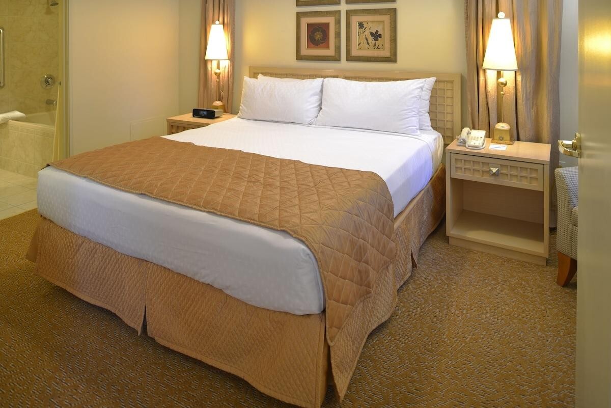 FORMULA 1 WEEK NOV 18 TO NOV 25 Studio Room Timeshare for rent 