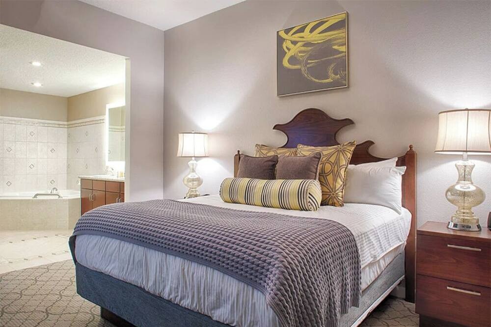 SUMMER FUN! Ocean Walk 3bdrm condo in Daytona Beach, FL Aug 16th – 23rd (7nts)