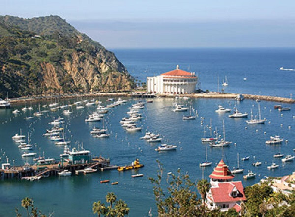CHRISTMAS @ Worldmark Anaheim-Dolphins Cove, CA: 12/19/26-12/26/26 DISNEYLAND!