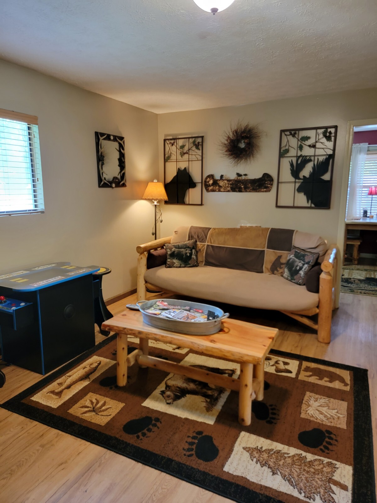 Budget Vacation Rental for 2 Pigeon Forge, Smokey Mountains of East Tennessee
