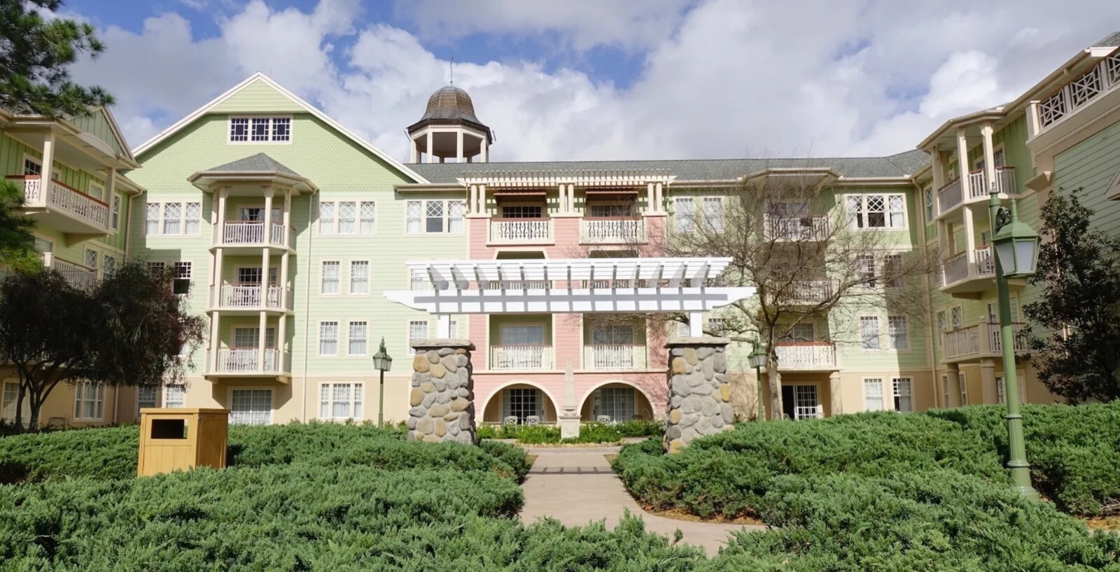 Disney’s Saratoga Springs Resort