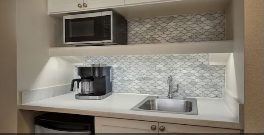 Disney World EPCOT BOARDWALK Deluxe Studio Sep 10-13 DVC 3 night stay Food Wine