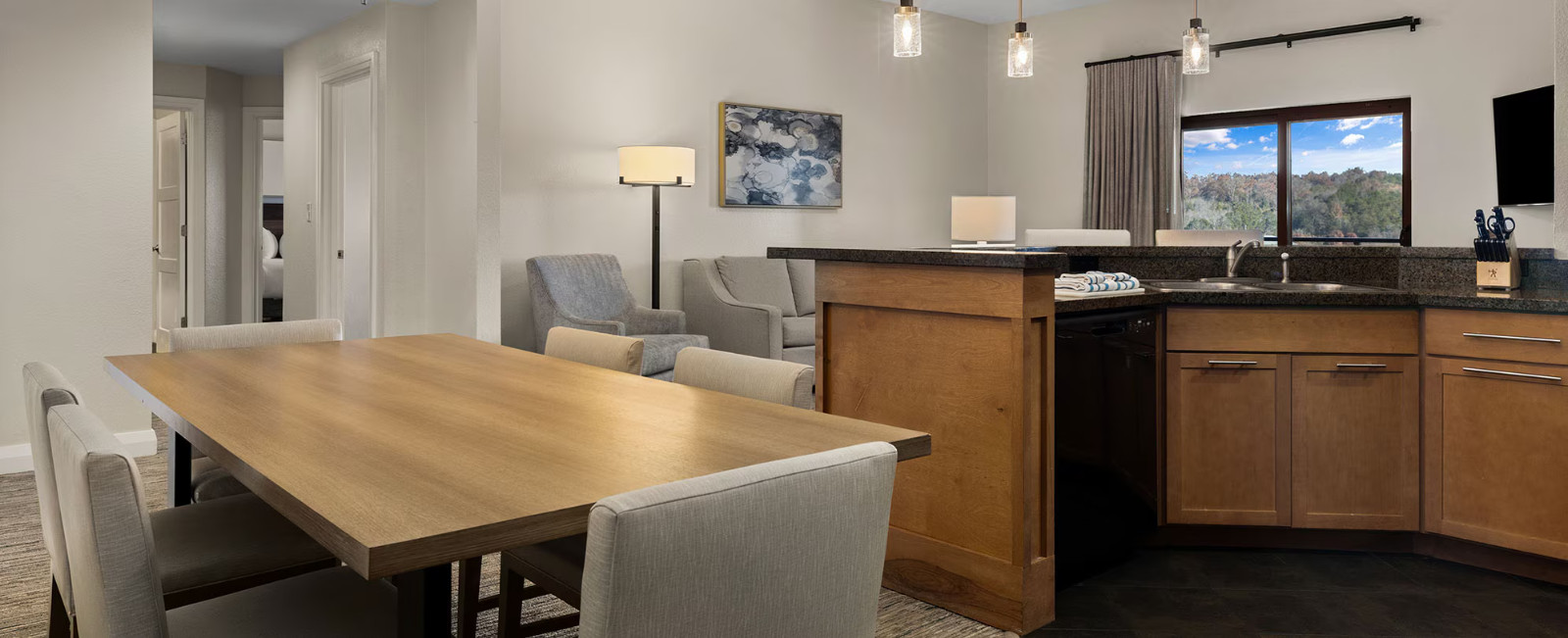 Wyndham Great Smokies Lodge – 2 BR DLX Pool View – Aug 31 – 4 (4 NTS)