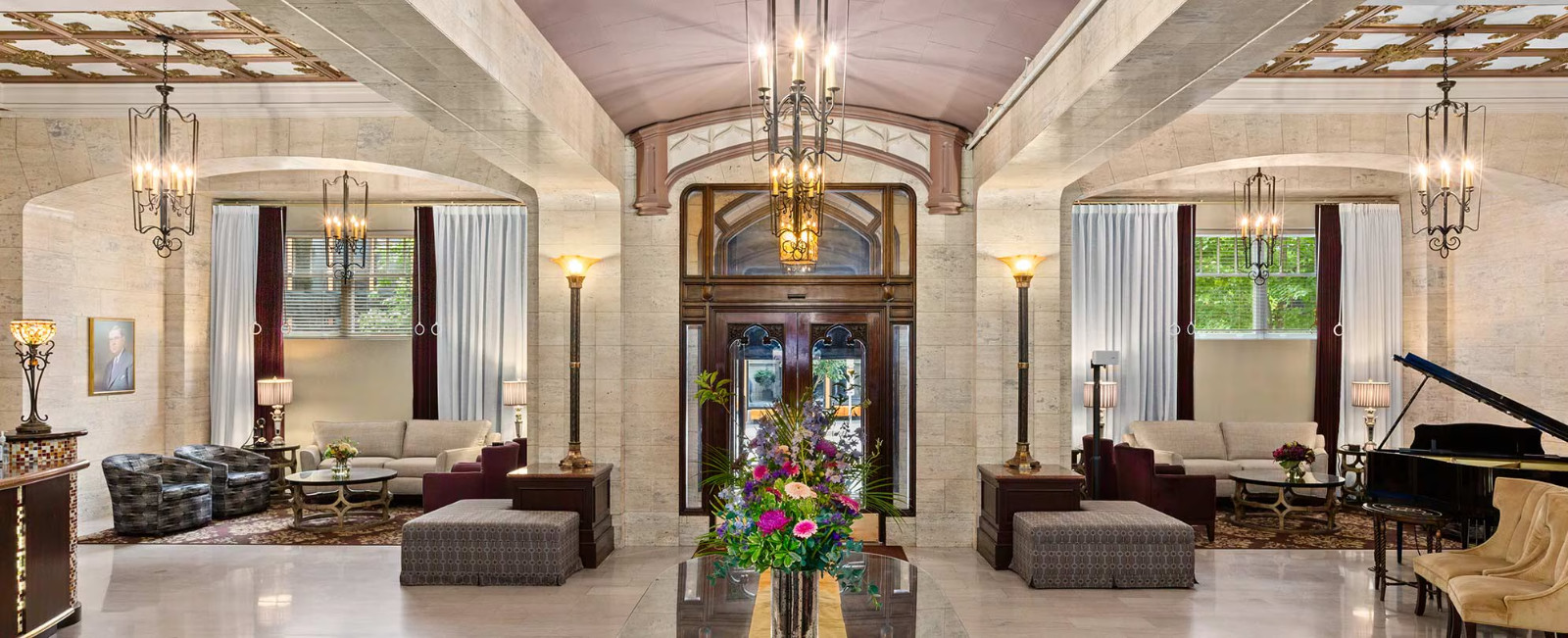 Timeshare: Seattle Camlin Hotel, June 12 -17