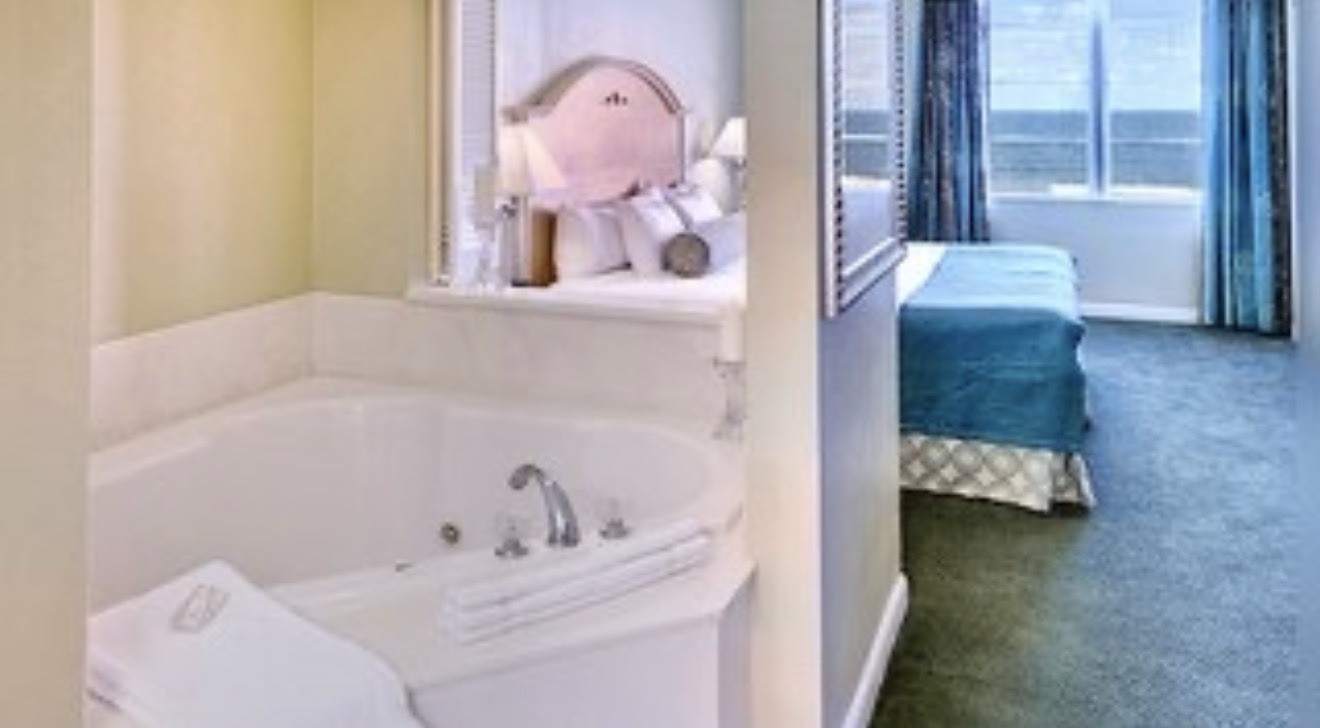 Club Wyndham Ocean Walk Daytona Beach 3 Bedroom Deluxe 2 Nights Aug 19-21, 2026