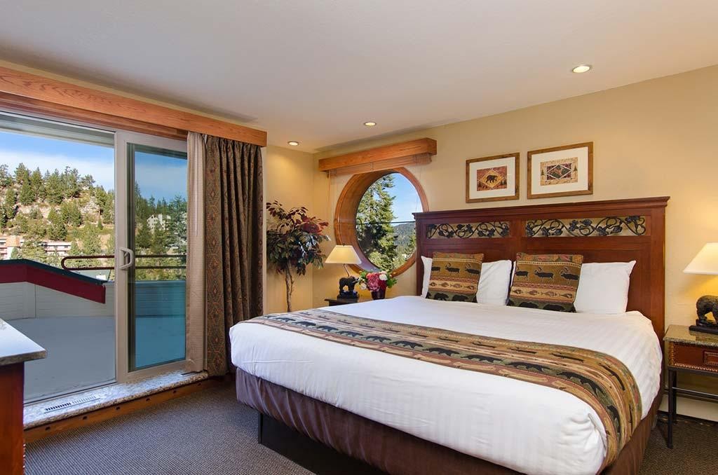 The Ridge Tahoe Stateline NV Studio Sleeps 2 -7Nt AUG 2026-DEC 2026