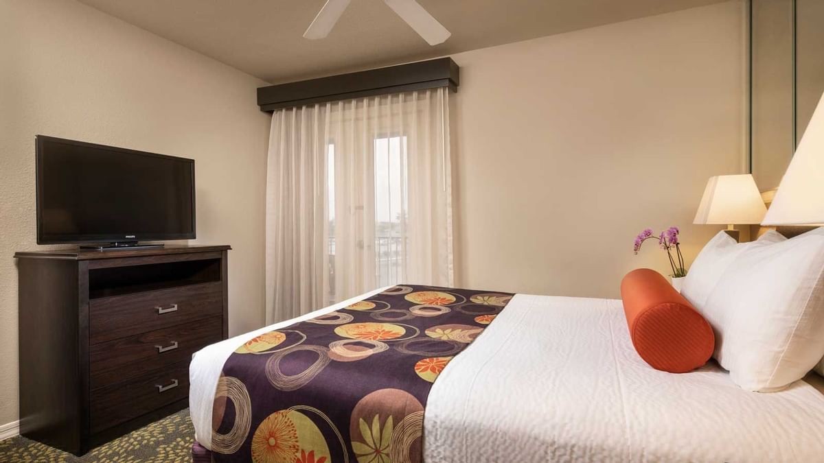 London Bridge Resort – Lake Havasu City, 2 BR/2Bath, 7 Night Dec 19-26, Sleeps 6