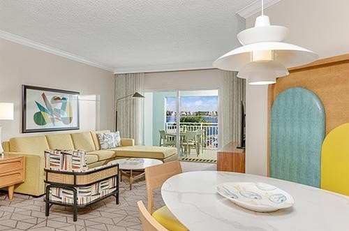 1 Week vacation in Miami, FL in a 2BR Less than $250 a night on $th July