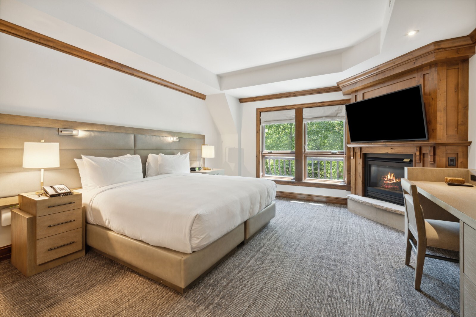 Aspen Mountain Residences 2 BR Condo Rental – Nov 28 – Dec 5, 2026 Prime skiing!