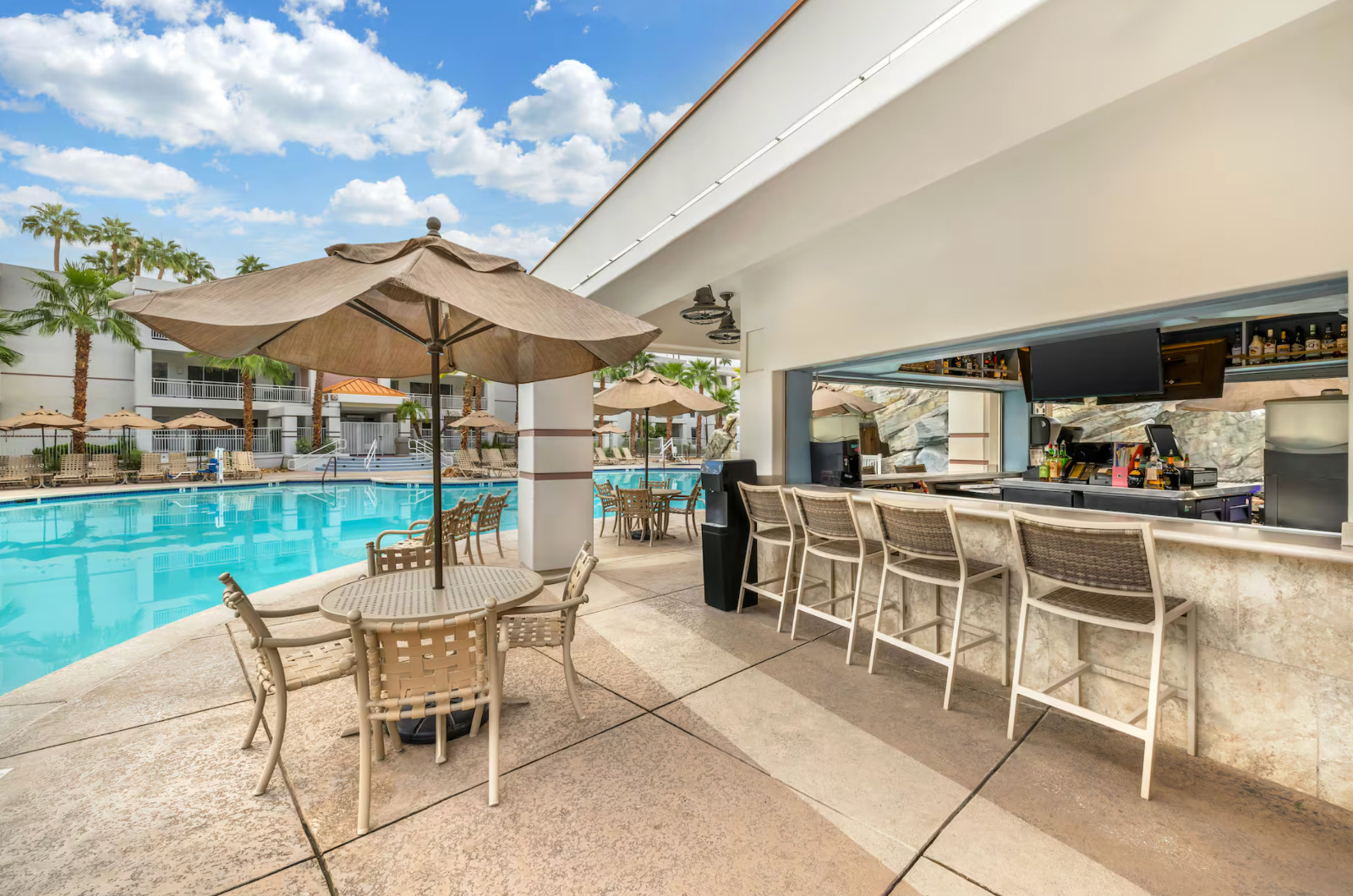 Palm Canyon Resort ~ Palm Springs, CA ~ 1BR/Sleeps 4 ~7Nts JUN/JUL/AUG/SEPT 2026