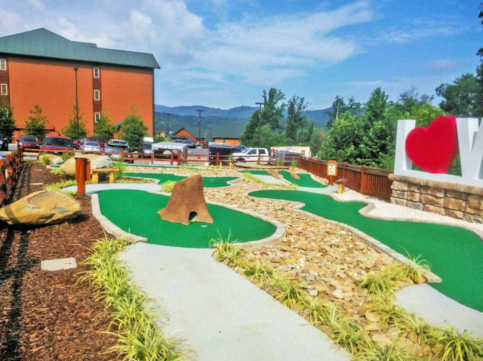 Westgate Smoky Mountain Resort ~ TN ~Studio/Sleeps 4~7Nts Weekly Rentals 2026/27
