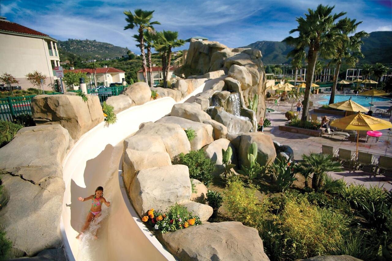 7/3 – 7/10, July 4th Weekend@ Welk Resort San Diego Mountain Villas (584 SQFT)