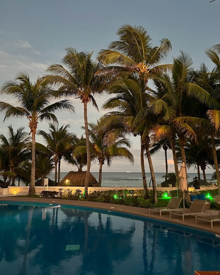 RIVIERA MAYA Mexico 5 days/4 nights ALL INCLUSIVE (meals, drinks, and alcohol)