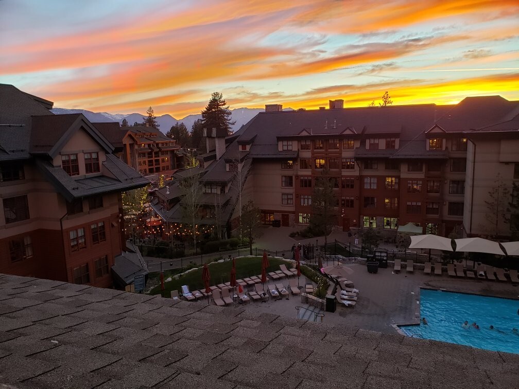 Marriott Timber Lodge Lake Tahoe Ski Resort STUDIO VILLA 3 Night APRIL ANY YEAR