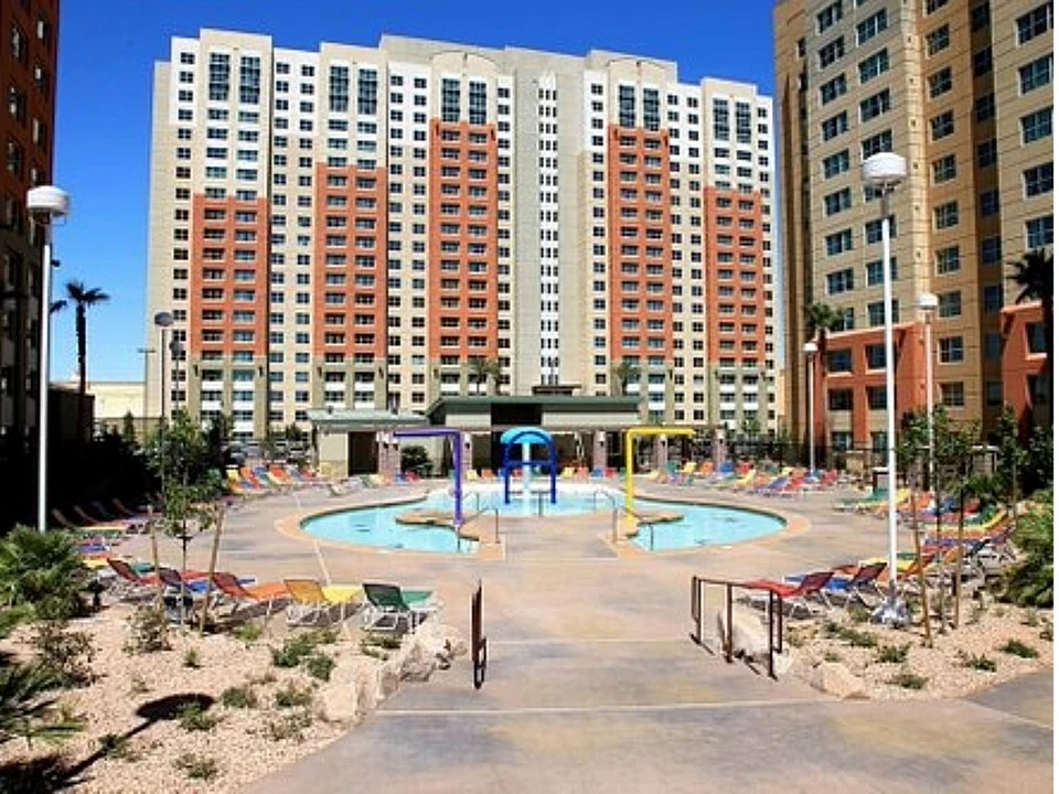 JULY WKS~ Grandview Las Vegas Resor~Vegas~FUL KIT/SPS 4~PRICE IS FOR WEEK!