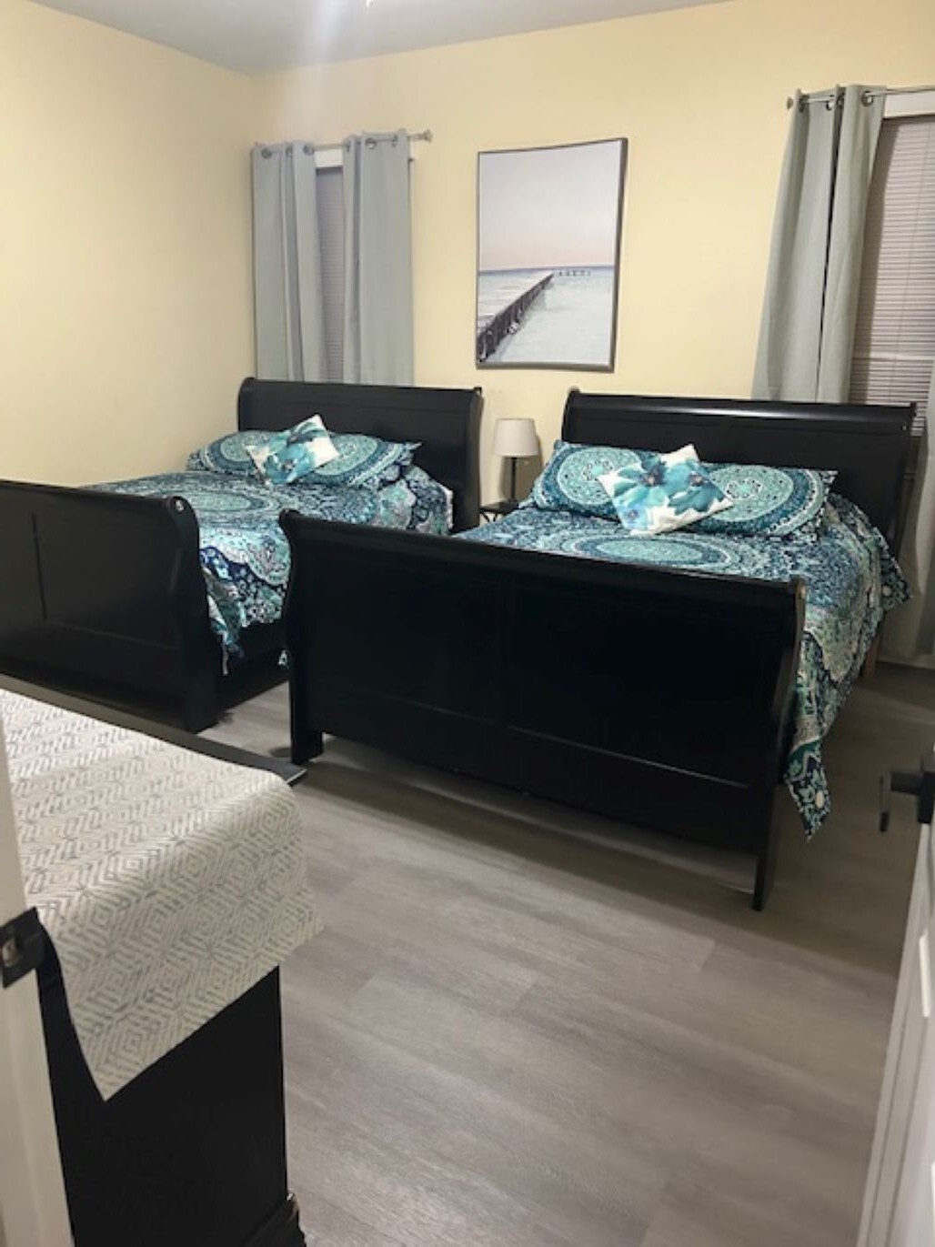 Vacation rentals – Disneyland/ Florida/ Orlando – 4 bedrooms/ 3 bath/ sleeps 12