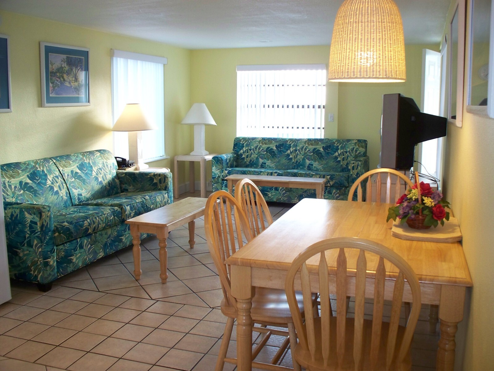 BIKETOBERFEST 2024 Daytona Beachside Timeshare Condo RENT! Sleeps 6, 2 baths