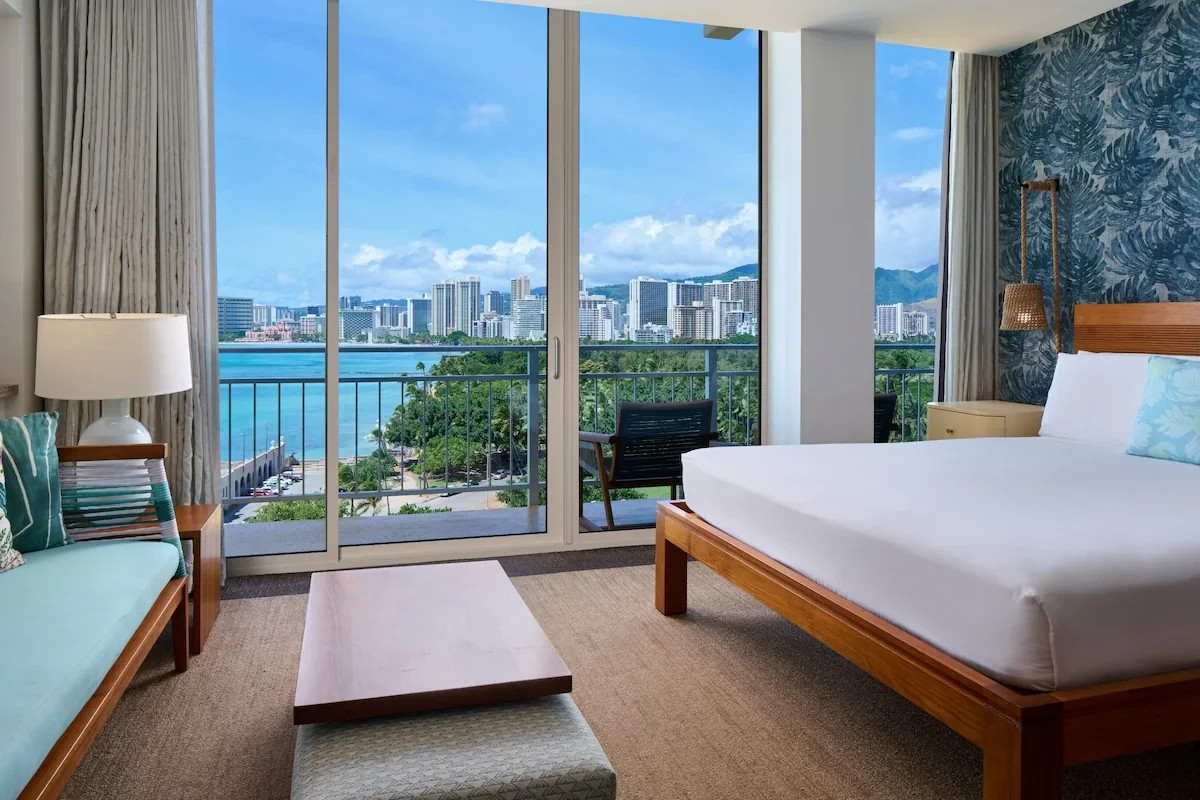 Kaimana Beach Hotel, Waikiki, Hawaiʻi | 7-Night Oceanfront Stay | Flexible Dates